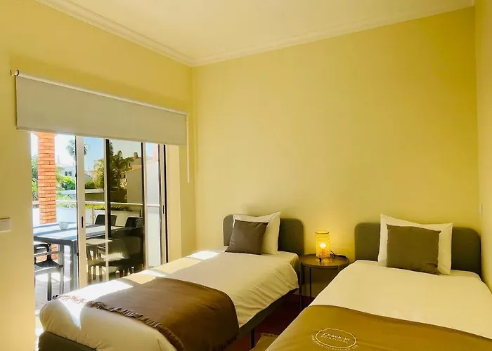 Oura Oasis E By Check-in Portugal דירה