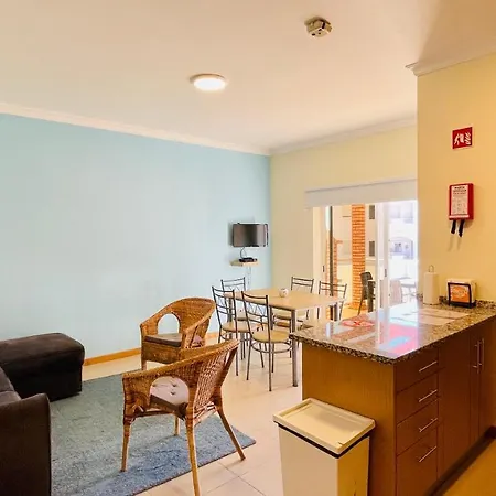 Oura Oasis E - Shared Pool - 6 Guests - * Albufeira